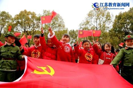超越星际的驾驭体验，科技与豪华的完美融合，开启未来汽车旅